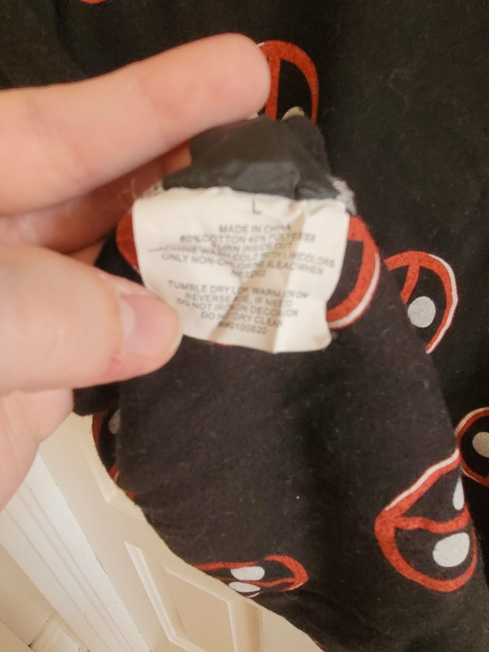 Deadpool Reversible Tee - Picture 4 of 4